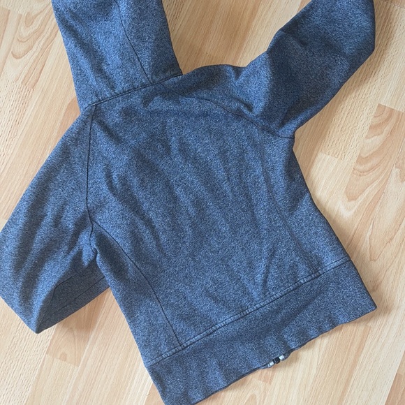 Lululemon scuba sweater - women’s size 4 - Picture 4 of 4